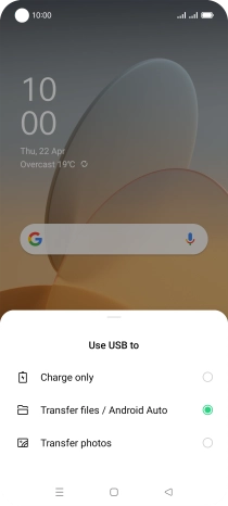 Press Transfer files / Android Auto. Press Transfer files / Android Auto.