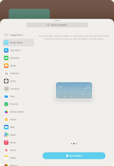Slide your finger right or left on the screen to select the required widget size.