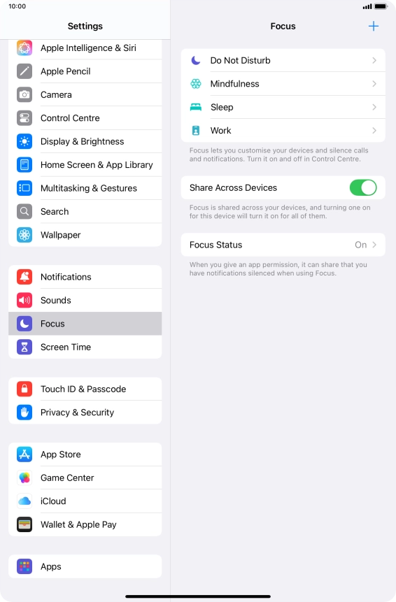 Press the required focus mode.