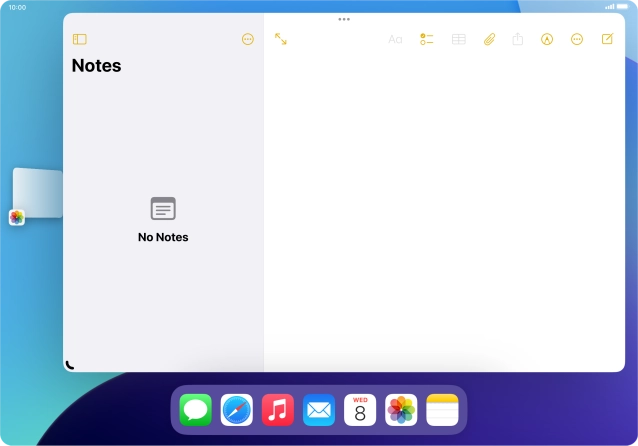 The active application is displayed at the centre of the screen.