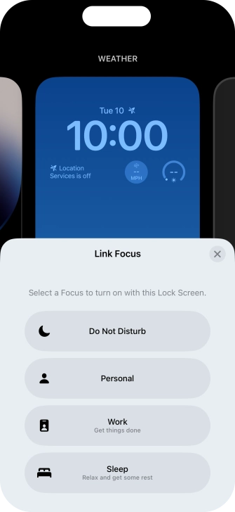 Press the required focus mode.
