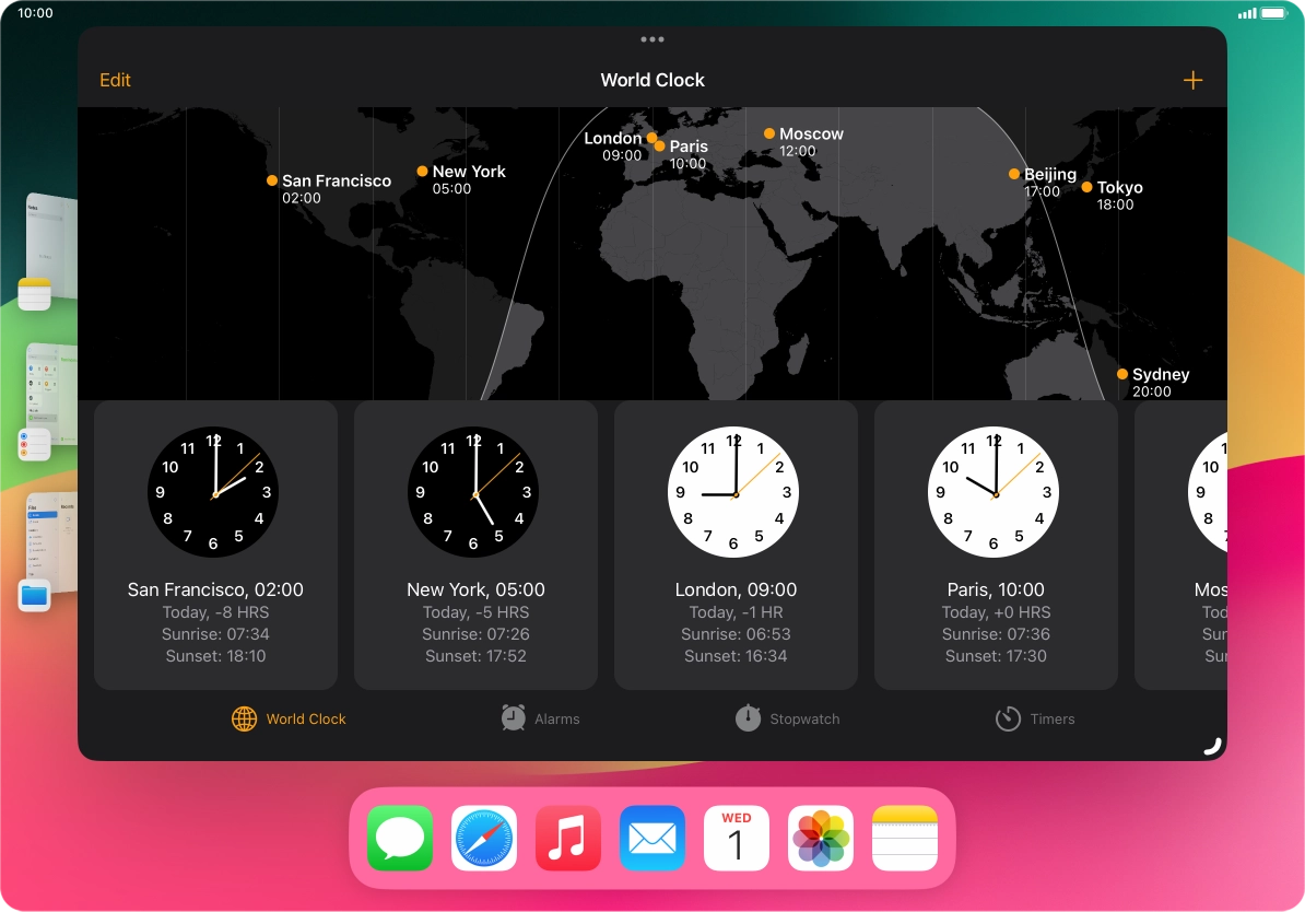 The active application is displayed at the centre of the screen.