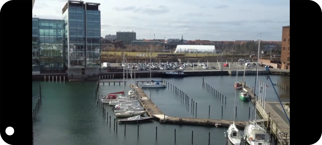 Press the screen. Press the screen.