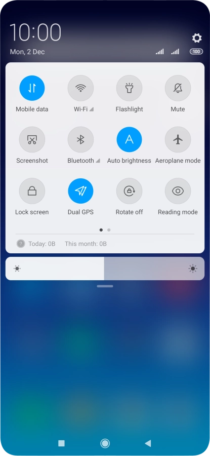 Press the sound mode icon the necessary number of times to turn silent mode on or off.