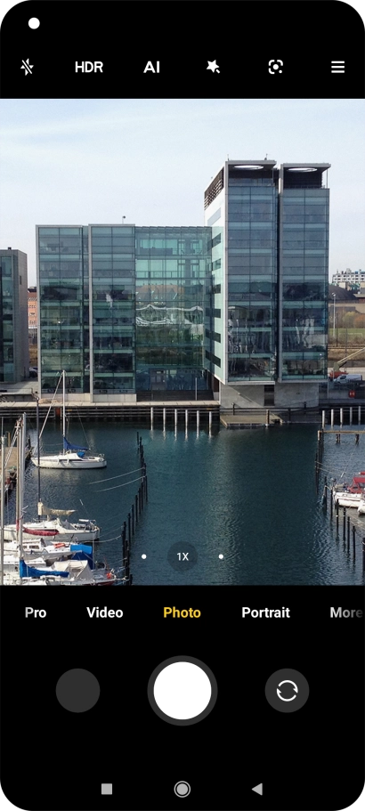 Press the flash icon.