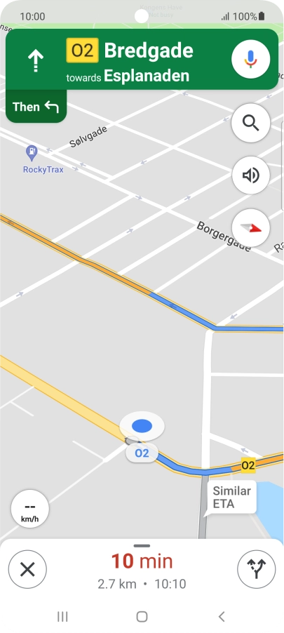 The travel information at the bottom of the screen shows your estimated time of arrival and distance to destination.