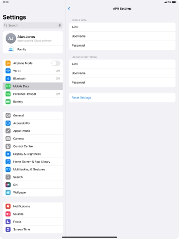 Press APN and key in wap.vodafone.co.uk. Press APN and key in wap.vodafone.co.uk.