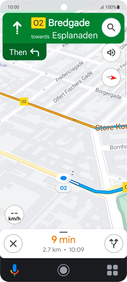 The travel information at the bottom of the screen shows your estimated time of arrival and distance to destination.