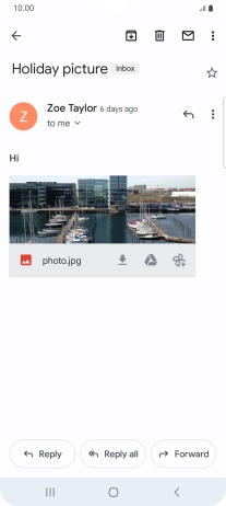If an application is open on your phone, such as a Mail, you can also use the functions available here, e.g.: Reply to this email.