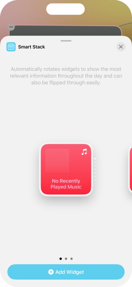 Slide your finger right or left on the screen to select the required widget size.