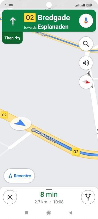 The travel information at the bottom of the screen shows your estimated time of arrival and distance to destination.