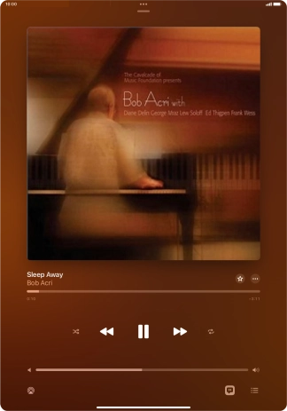 Press arrow right to go to the next audio file.