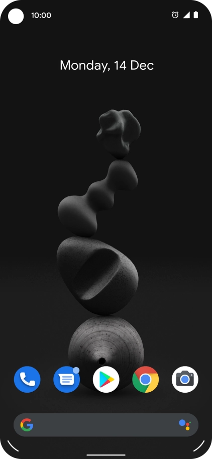 The alarm icon shows that the alarm is set.