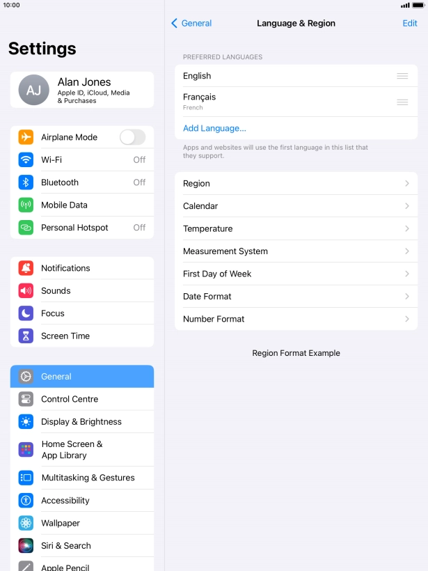 To subsequently select another language as the default language, press the move icon next to the required language and drag it to the top of the list.