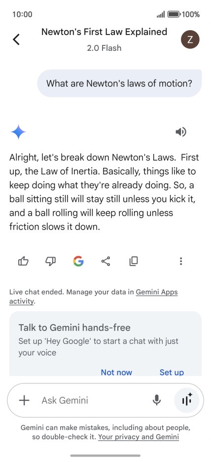 Transcription of the conversation with Gemini Live is now displayed.