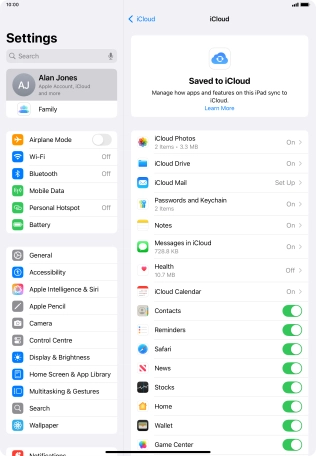 Press the indicators next to the required data types to turn synchronisation of each data type on or off.