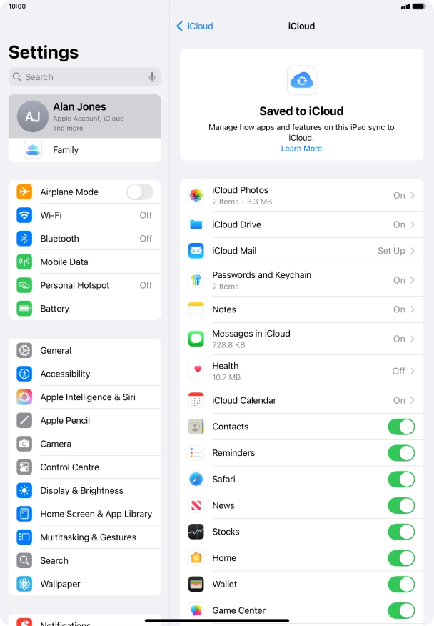 Press the indicators next to the required data types to turn synchronisation of each data type on or off.