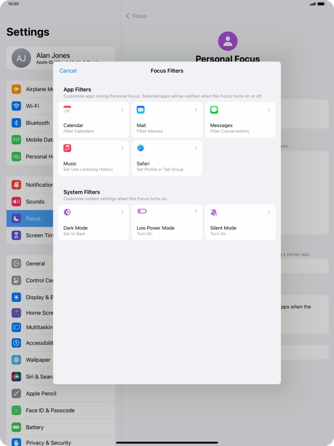 To see specific calendars in the selected focus mode, press Calendar and follow the instructions on the screen to select the required calendars.