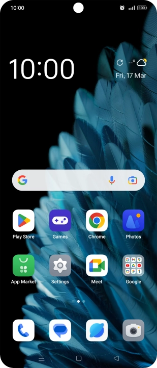 The alarm icon shows that the alarm is set.