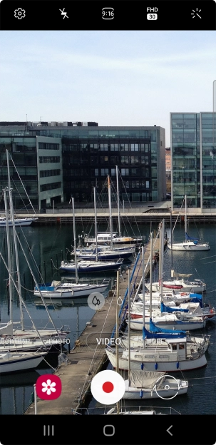 Press the video light icon.