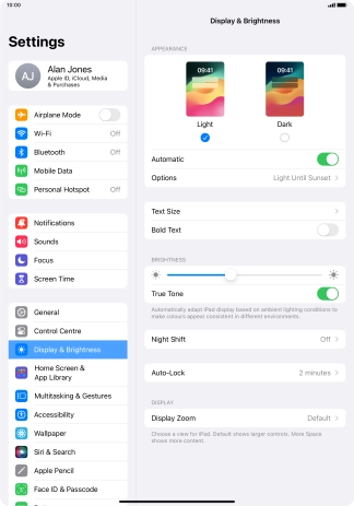 If you turn on the function, press Options and follow the instructions on the screen to select the required period of time for Dark Mode. If you turn on the function, press Options and follow the instructions on the screen to select the required period of time for Dark Mode.