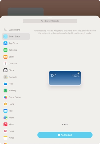 Slide your finger right or left on the screen to select the required widget size.