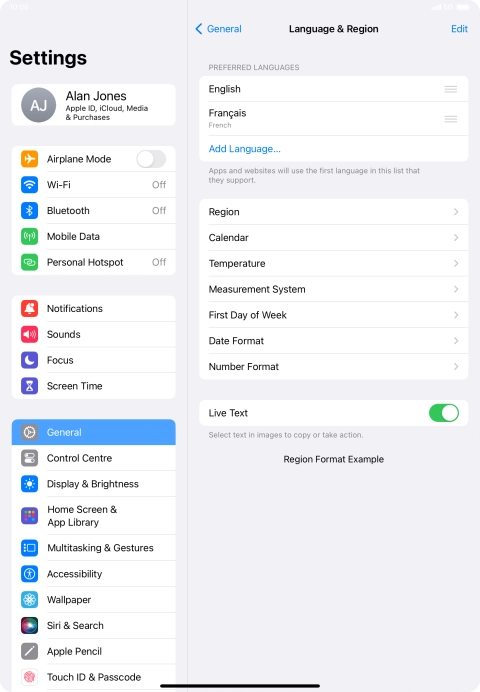 To subsequently select another language as the default language, press the move icon next to the required language and drag it to the top of the list.