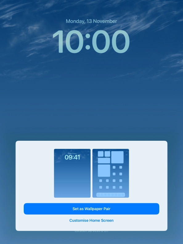 To use the same colour theme on the home screen, press Set as Wallpaper Pair. To use the same colour theme on the home screen, press Set as Wallpaper Pair.