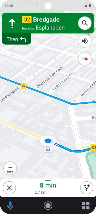 The travel information at the bottom of the screen shows your estimated time of arrival and distance to destination. The travel information at the bottom of the screen shows your estimated time of arrival and distance to destination.