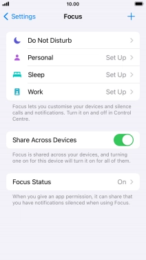 Press the required focus mode.