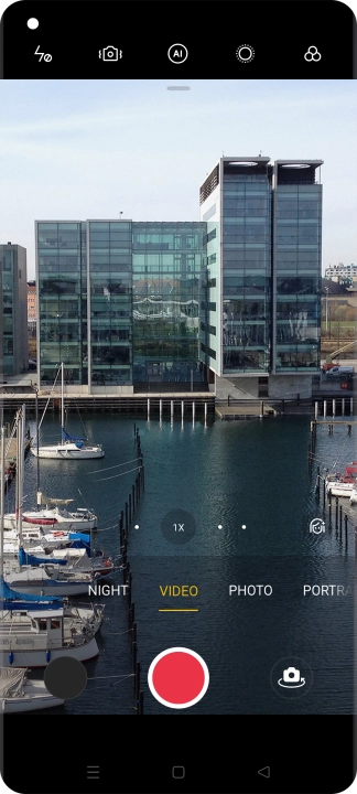 Press the video light icon.