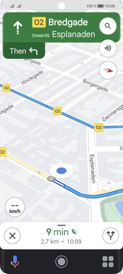 The travel information at the bottom of the screen shows your estimated time of arrival and distance to destination.