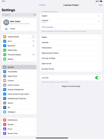 To subsequently select another language as the default language, press the move icon next to the required language and drag it to the top of the list.