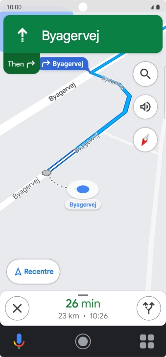 The travel information at the bottom of the screen shows your estimated time of arrival and distance to destination.