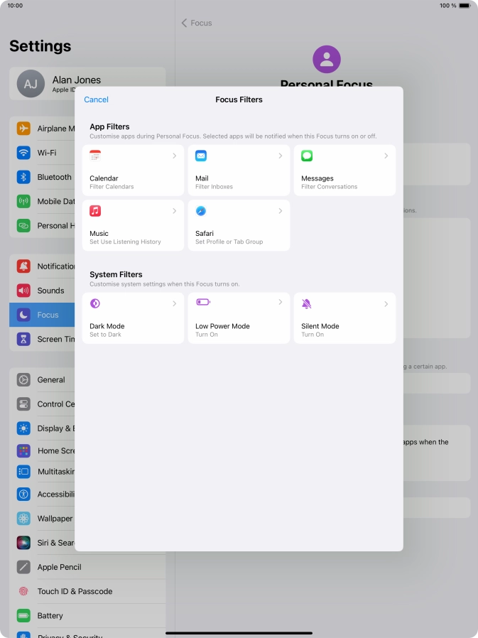 To see specific calendars in the selected focus mode, press Calendar and follow the instructions on the screen to select the required calendars.