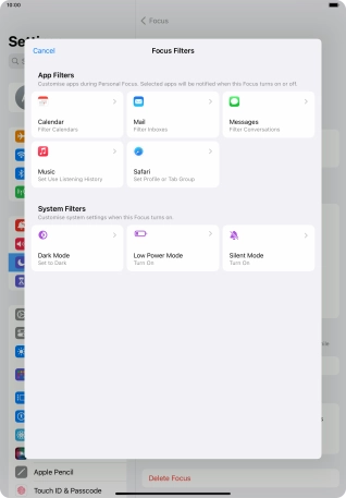 To see specific calendars in the selected focus mode, press Calendar and follow the instructions on the screen to select the required calendars.