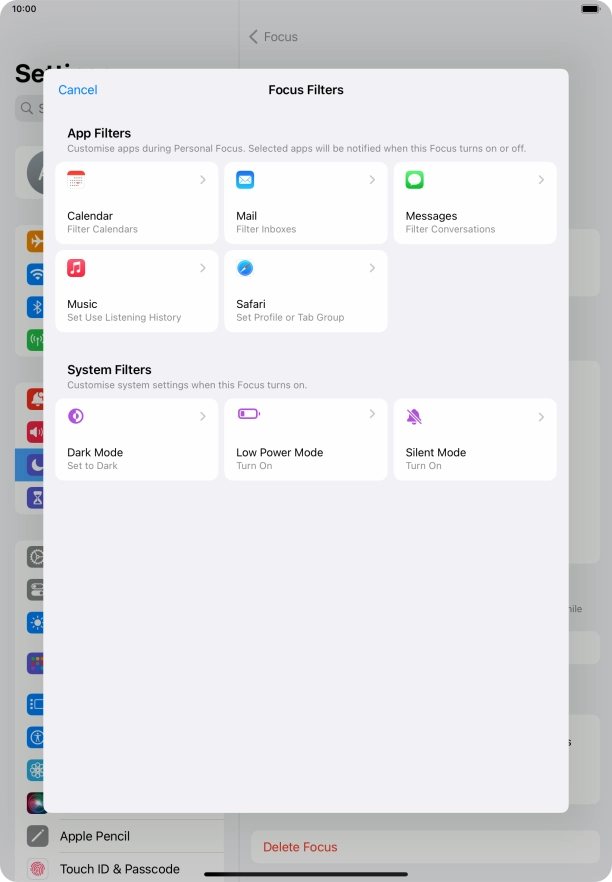 To see specific calendars in the selected focus mode, press Calendar and follow the instructions on the screen to select the required calendars.
