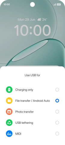 Press File transfer / Android Auto.
