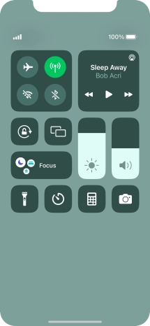 Press the flight mode icon to turn the function on or off. Press the flight mode icon to turn the function on or off.