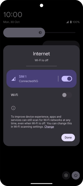 Press the mobile data icon to turn the function on or off.