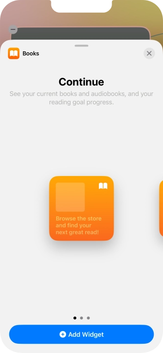 Slide your finger right or left on the screen to select the required widget size.