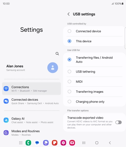 Press Transferring files / Android Auto. Press Transferring files / Android Auto.