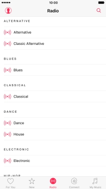 Press the required radio channel to start playback of other streaming radio channels.