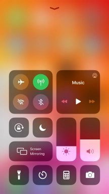 Press the required function to open an application or turn the function on or off. Press the required function to open an application or turn the function on or off.