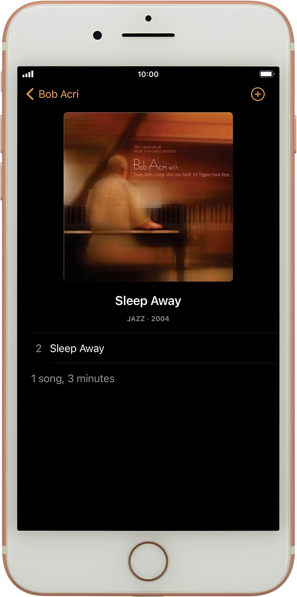 On your phone: Press the required playlist or album to transfer the audio files to your Apple Watch.