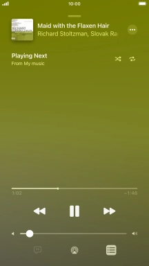 Press the shuffle icon to turn the function on or off.