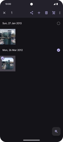 Press the required pictures or video clips to select them.