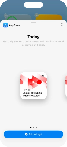 Slide your finger right or left on the screen to select the required widget size.