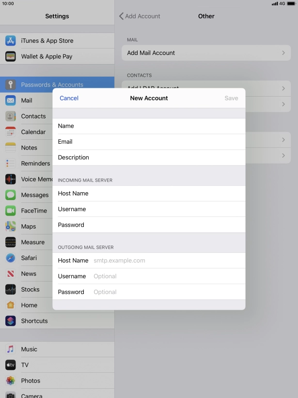 Press Host Name and key in the name of your email provider's outgoing server. Please note that if you can't send email messages when using your email provider's outgoing server, key in smtp.vodafone.net.au (Vodafone's outgoing server).