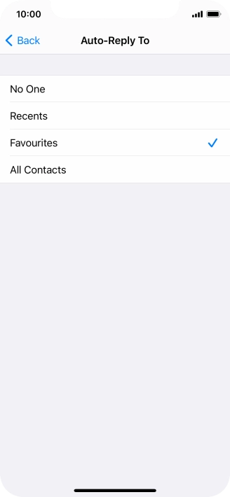 Press the required setting to select which contacts should automatically be notified that Do Not Disturb While Driving is turned on.